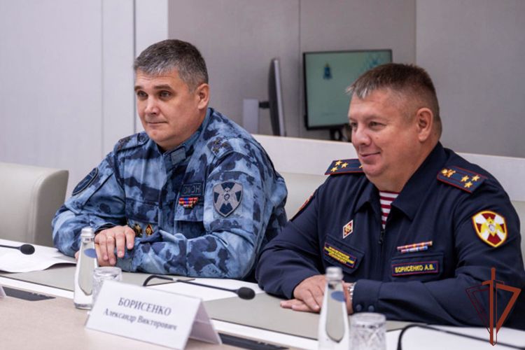 Командир спецподразделения Росгвардии представлен губернатору ЯНАО (видео)