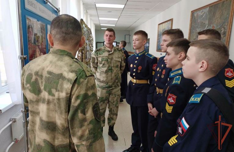 Патриотические встречи для  подрастающего поколения проводит Росгвардия на Урале