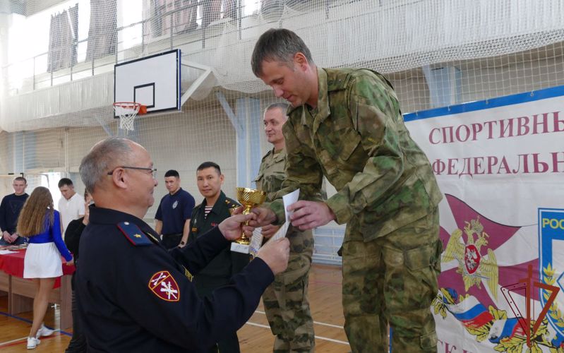 Чемпионат Сибирского округа войск национальной гвардии Российской Федерации по рукопашному бою завершился в Омске