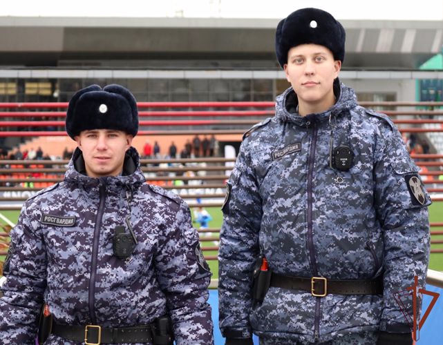 Росгвардейцы обеспечили безопасность футбольных болельщиков в Санкт-Петербурге