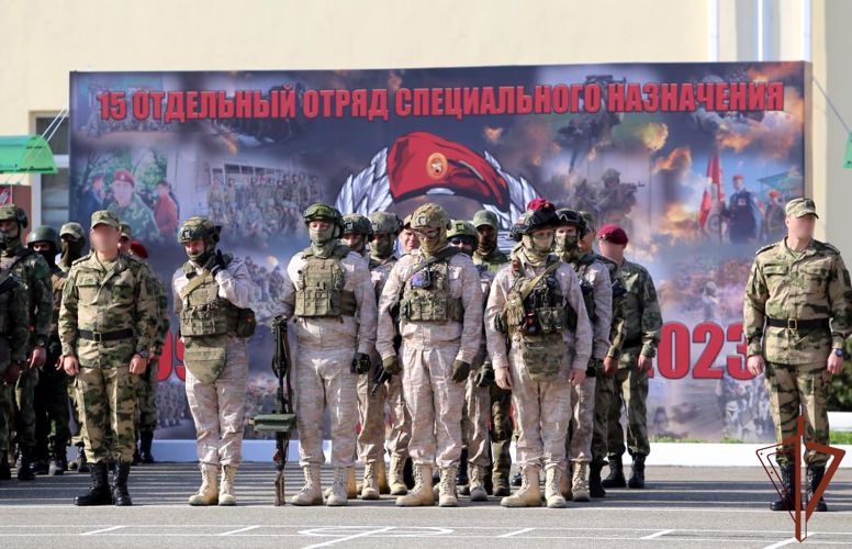  Отряд специального назначения «Вятич» Южного округа Росгвардии отметил 25-летие со дня своего образования.