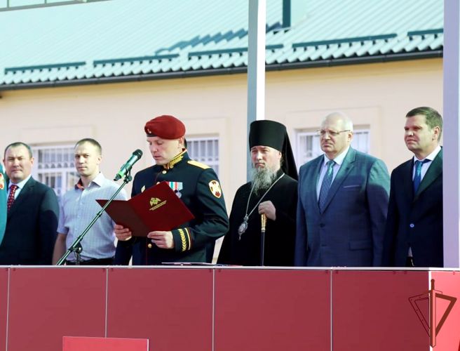  Отряд специального назначения «Вятич» Южного округа Росгвардии отметил 25-летие со дня своего образования.