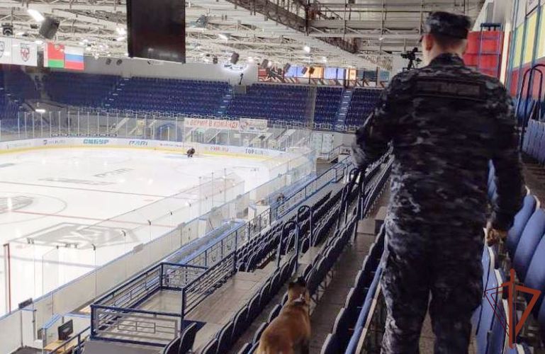 Росгвардия обеспечила безопасность матчей Всероссийского турнира по хоккею в Тюмени