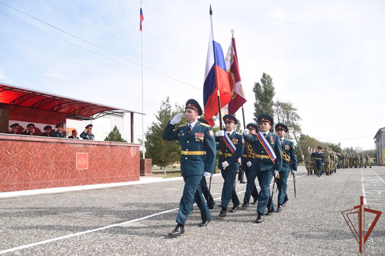 Червленскому батальону Росгвардии вручено Боевое знамя нового образца