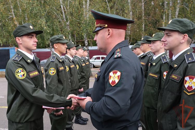 Учащиеся колледжа пополнили ряды воспитанников групп Росгвардии в Курске