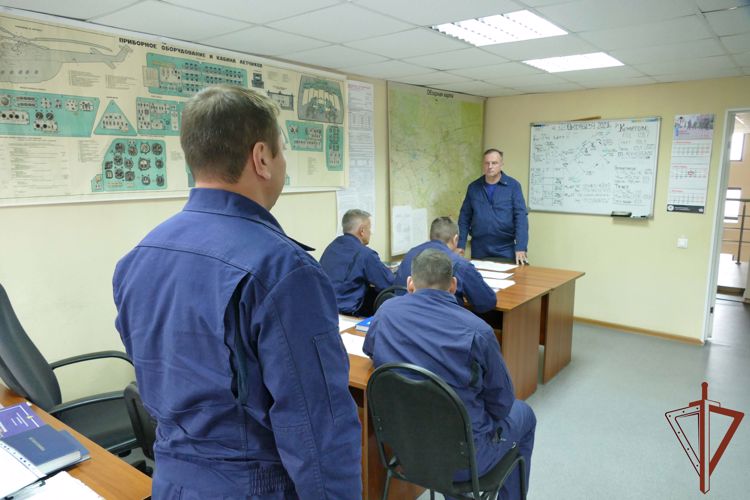 Учебно-методический сбор летчиков Сибирского округа Росгвардии проходит в Кузбассе