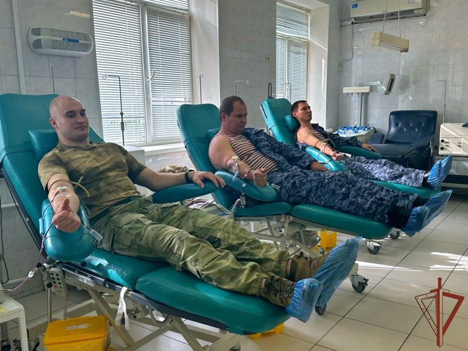 Росгвардейцы из Волгограда поддержали ведомственную акцию «От сердца к сердцу» (видео)