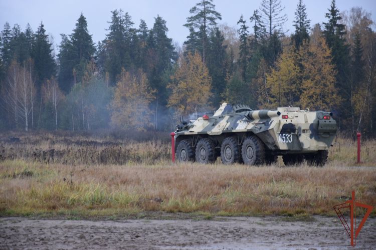 Командующий Центральным округом Росгвардии подвёл итоги учебного сбора с офицерами-выпускниками военных вузов 