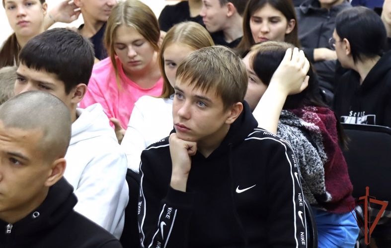 Познавательные мероприятия для подшефных школьников провела Росгвардия на Урале 