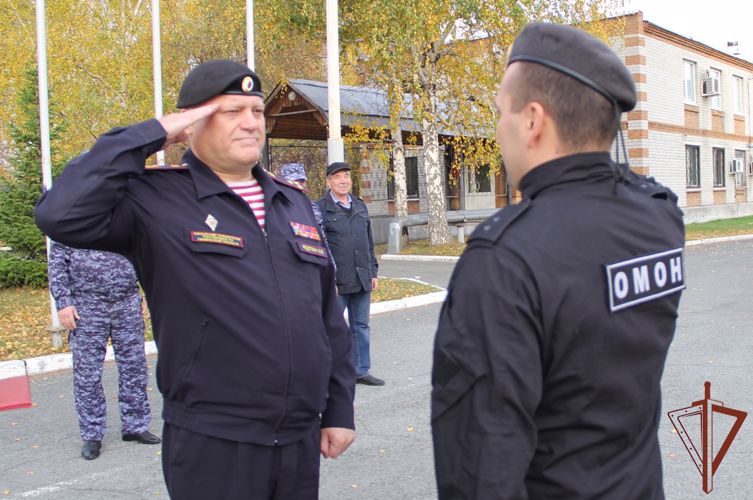 В Уральском округе Росгвардии состоялись мероприятия, посвященные Дню образования ОМОН