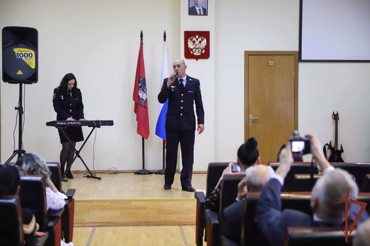 В московском Управлении вневедомственной охраны прошел концерт ко Дню образования службы
