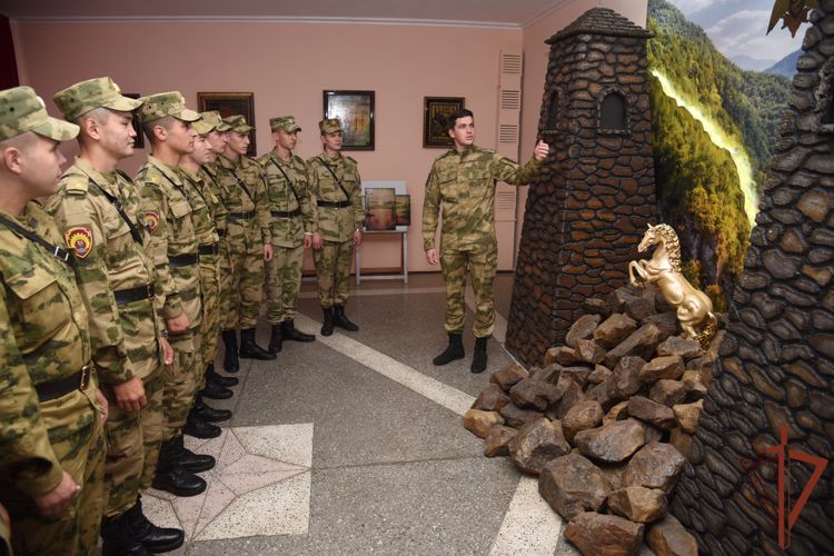 Курсанты Саратовского военного института Росгвардии проходят стажировку в Чеченской Республике