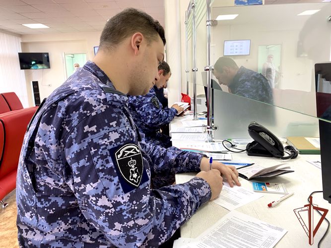 В Сыктывкаре росгвардейцы присоединились ко всероссийскому марафону донорства костного мозга