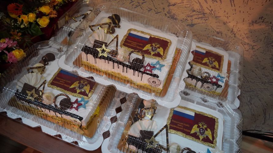 В Саратовской области сотрудники Росгвардии приняли участие в концерте по случаю Международного Дня пожилых людей