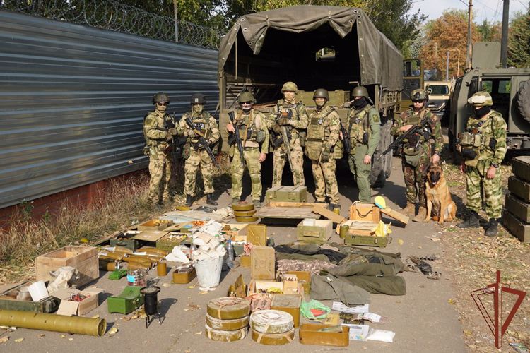 Росгвардейцы обнаружили в ДНР цех нацбатальона «Азов» по производству взрывных устройств (видео)