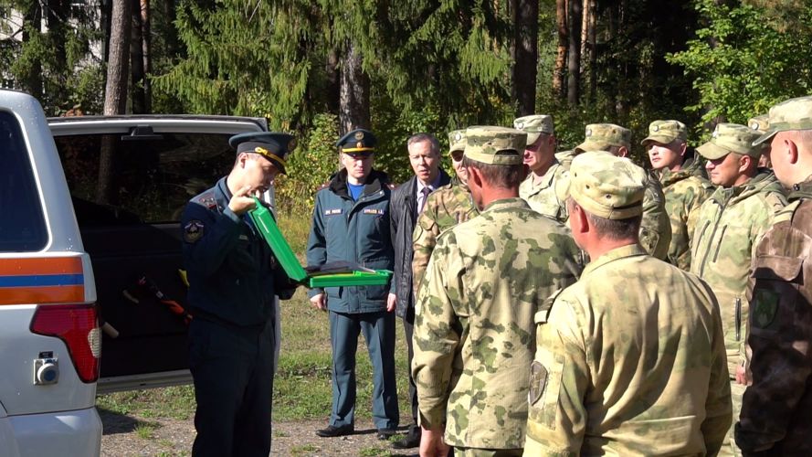 Специалисты РХБЗ Росгвардии и МЧС провели совместную тренировку в Кирове