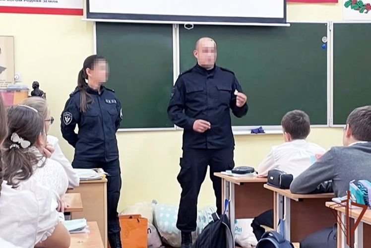 Росгвардейцы провели ряд патриотических мероприятий для донских, кубанских и крымских школьников 