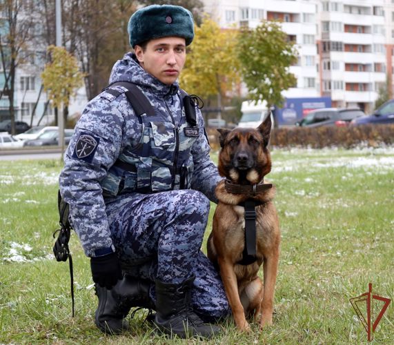 Росгвардейцы обеспечили безопасность футбольных болельщиков в Санкт-Петербурге