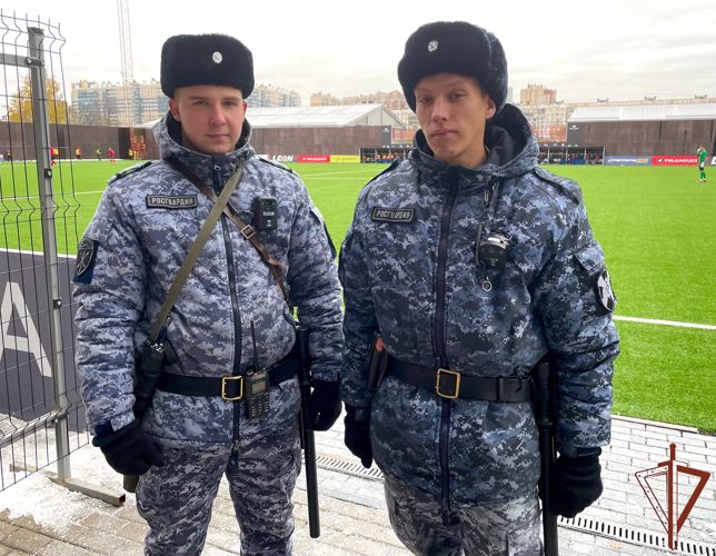 Росгвардейцы обеспечили безопасность футбольных болельщиков в Санкт-Петербурге