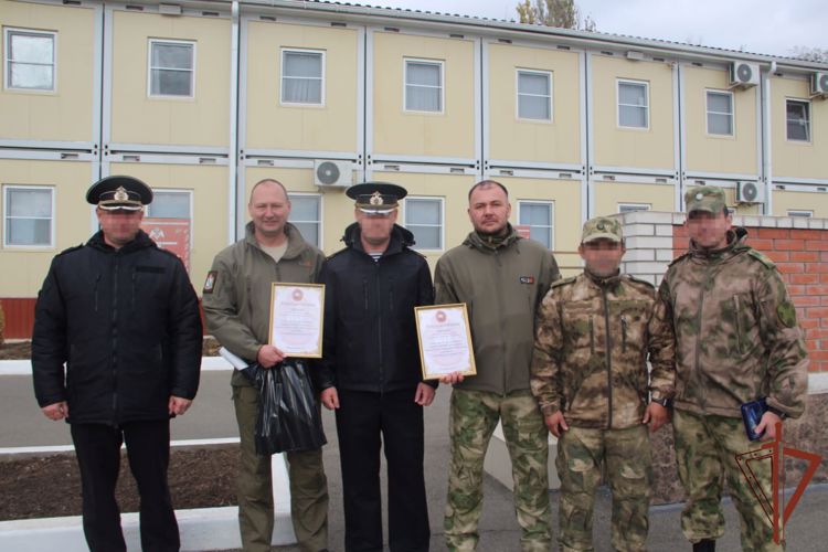 Представители общественных организаций встретились с росгвардейцами – участниками СВО