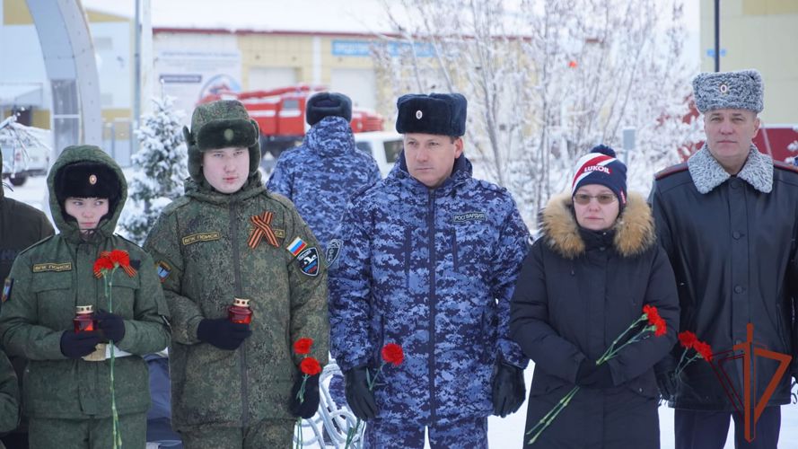 Росгвардейцы почтили память бойцов оленно-транспортных батальонов в Нарьян-Маре