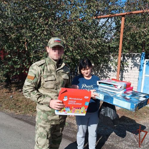 Росгвардейцы провели благотворительную акцию для сельских жителей в ДНР