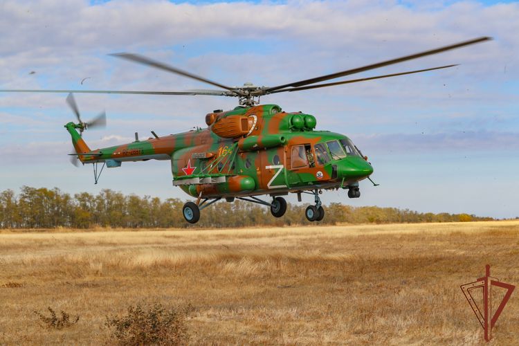 Бойцы ставропольских спецподразделений Росгвардии отработали элементы десантной подготовки 