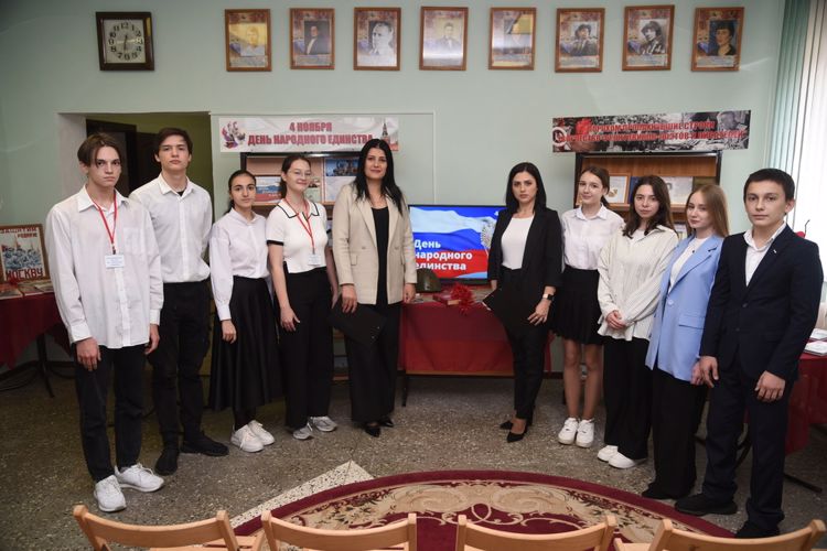Росгвардейцы на Северном Кавказе приняли участие в мероприятиях ко Дню народного единства