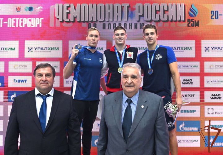 Спортсмен из Росгвардии победил на чемпионате России по плаванию в Санкт-Петербурге