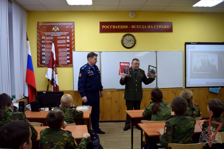 Праздничные мероприятия прошли в честь Дня ветеранов войск правопорядка в Приволжье