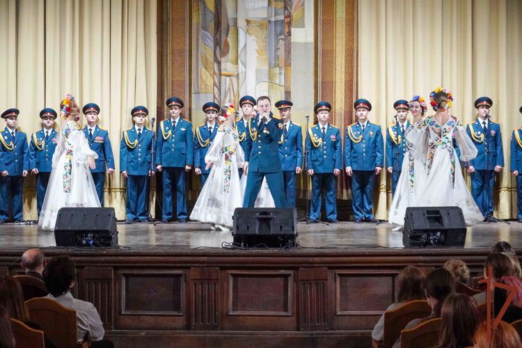 Ансамбль Центрального округа войск национальной гвардии Российской Федерации дал концерт для столичных студентов