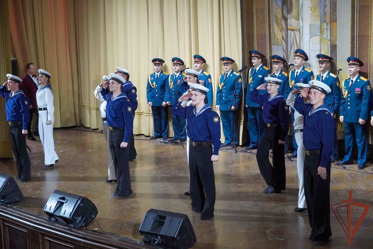 Ансамбль Центрального округа войск национальной гвардии Российской Федерации дал концерт для столичных студентов