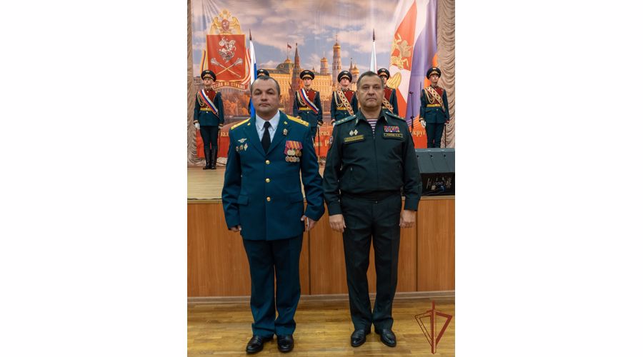 Командующий Центральным округом Росгвардии поздравил личный состав подразделений информационных технологий с 50-летним юбилеем