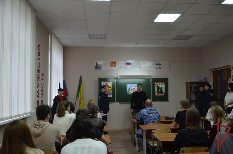 В Пензе открыли парту Героя в честь погибшего война правопорядка