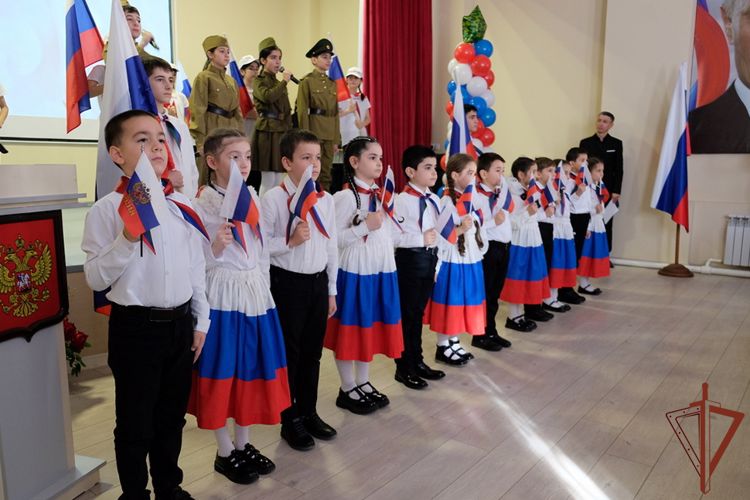 Имя офицера Росгвардии – Героя России Магомеда Нурбагандова присвоено махачкалинской гимназии 