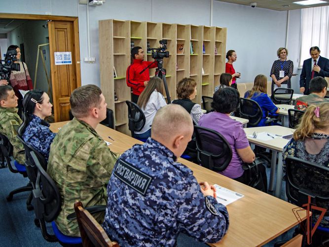 В Сибирском округе Росгвардии отпраздновали День народного единства