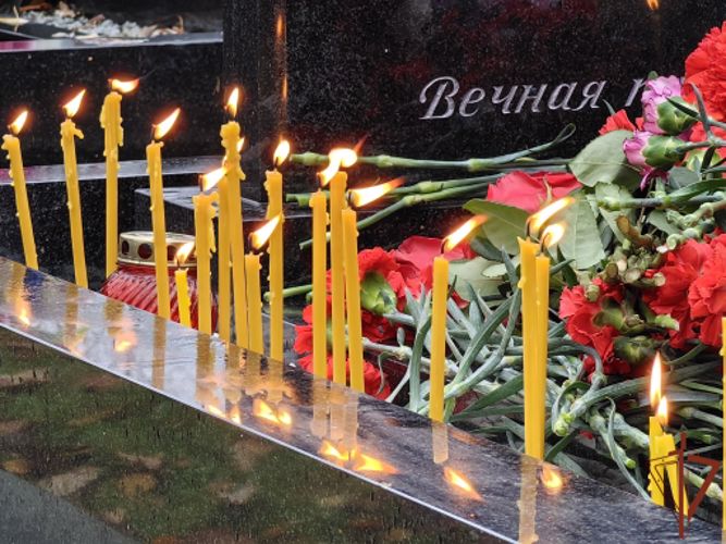 Сотрудники СОБР «Гранит» Росгвардии почтили память своего погибшего товарища в Санкт-Петербурге