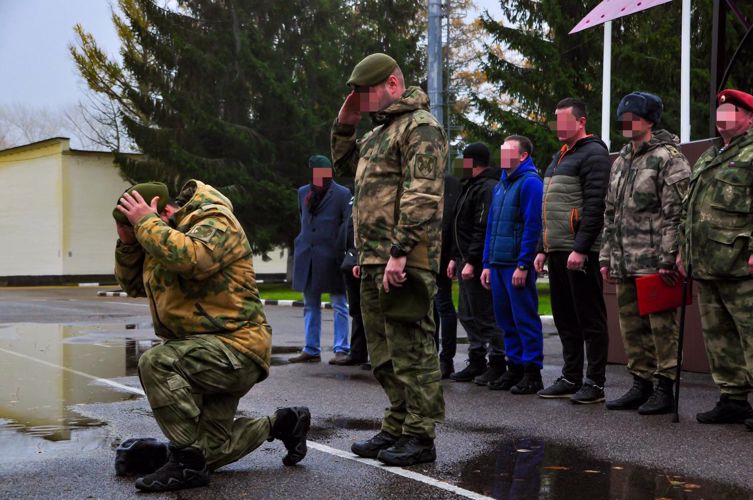 В Северо-Западном округе Росгвардии отметили День военного разведчика