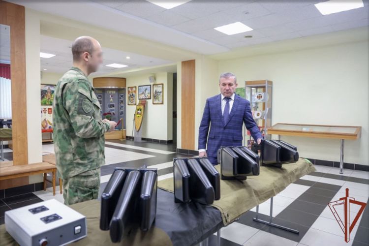 Глава региона передал новую технику в распоряжение Росгвардии в Архангельске