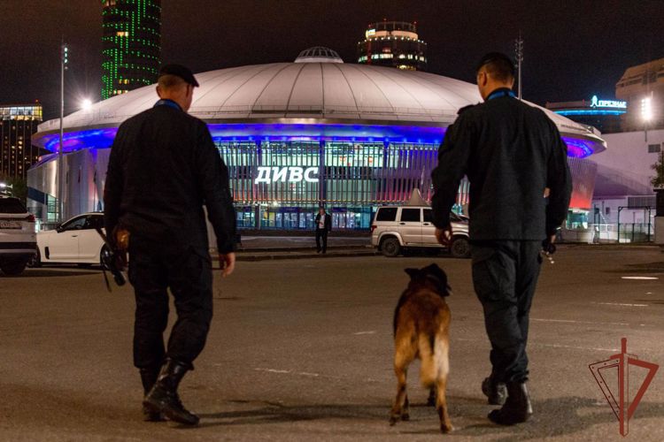 Росгвардия обеспечила безопасность матча Чемпионата России по баскетболу в Екатеринбурге