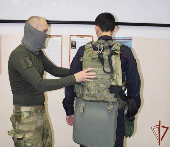 Росгвардия провела патриотические мероприятия для молодежи в регионах ЦФО