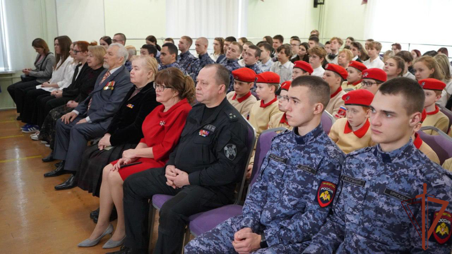 Память погибшего сотрудника ОМОН Росгвардии почтили в Подмосковье