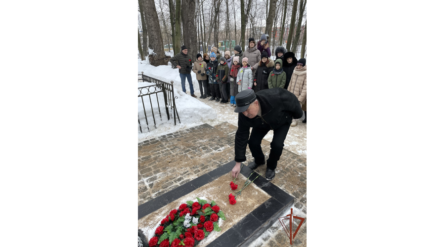Память военных снайперов - защитников Ленинграда почтили военнослужащие Северо-Западного округа Росгвардии