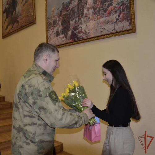 В Северо-Кавказском округе Росгвардии отметили Международный женский день