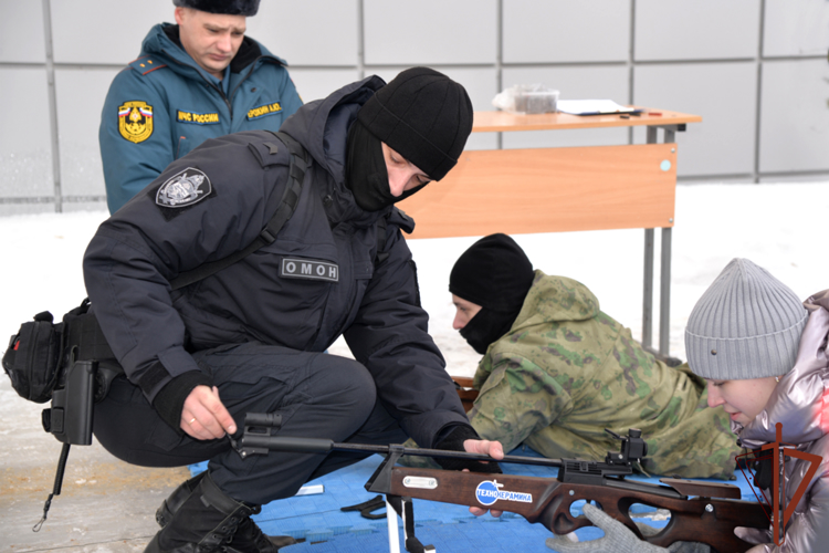 Всероссийский ведомственный проект «Дни Росгвардии» проходит на Урале