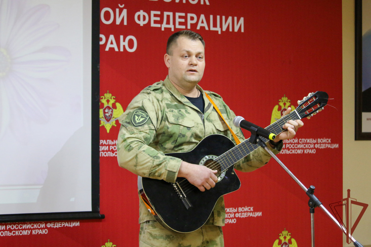 В Северо-Кавказском округе Росгвардии отметили Международный женский день