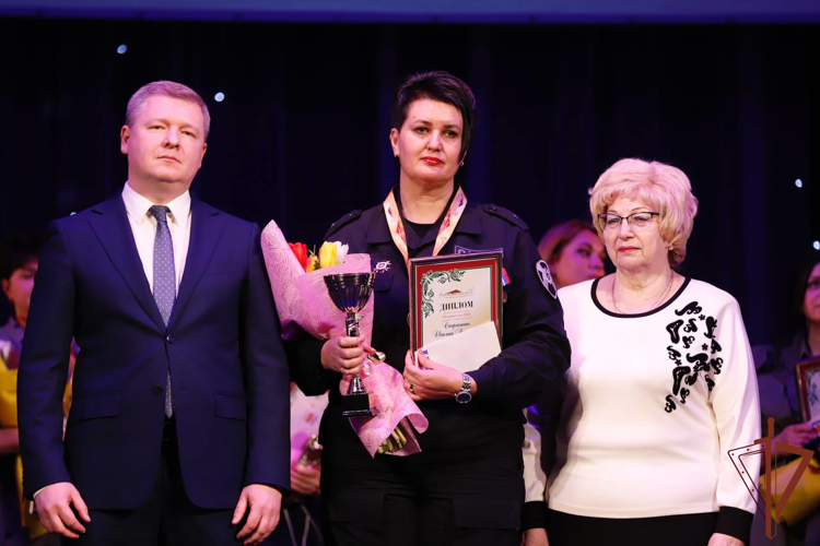 Офицер Росгвардии стала победителем конкурса «Женщина года» в Пятигорске