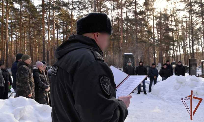 Память героически павших своих боевых товарищей почтили росгвардейцы на Урале