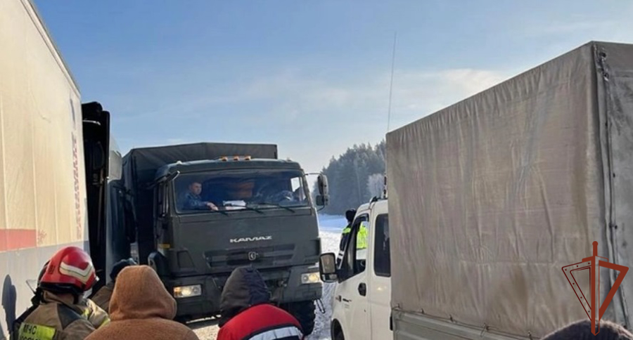 В адрес тюменского управления Росгвардии поступило благодарственное письмо за помощь в ликвидации последствий массового ДТП