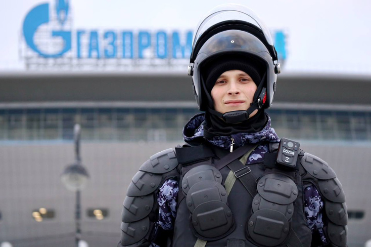 В Санкт-Петербурге росгвардейцы обеспечили безопасность матча РПЛ